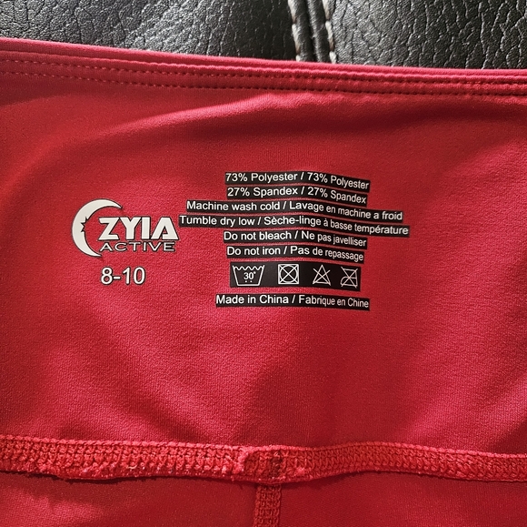 Zyia Capri Red Gray Size Medium - Picture 3 of 3